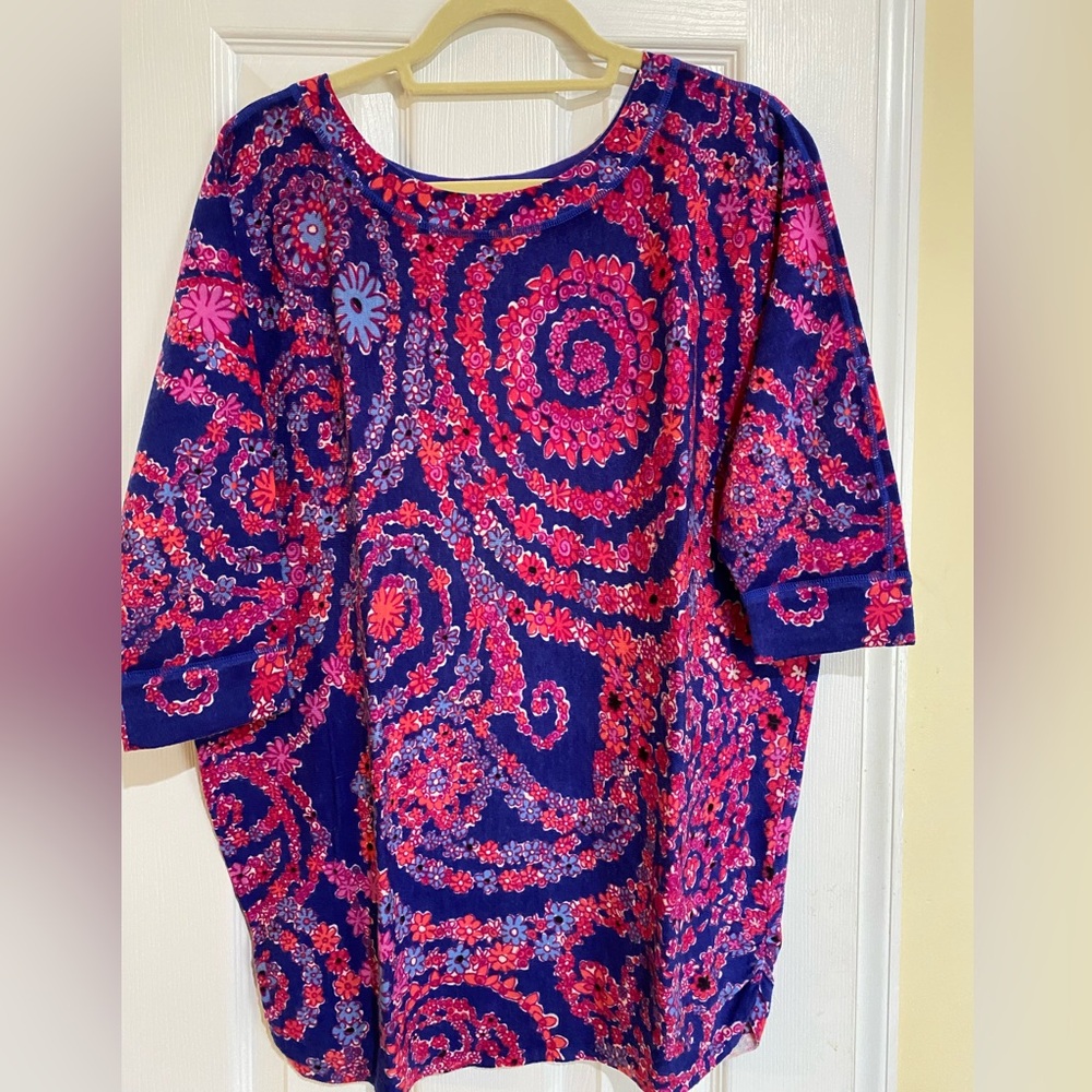 Lilly Pulitzer Pink and Blue Swirl lightweight sweater